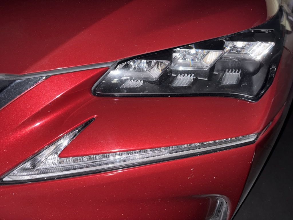 Used 2015 Lexus NX 300h AWD image 5