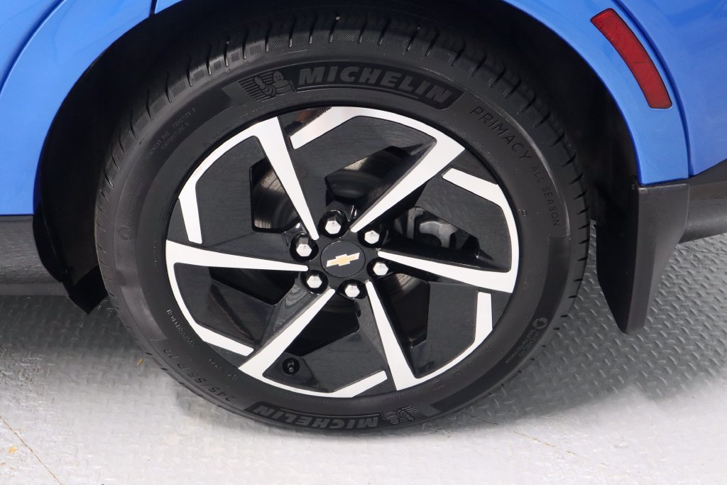 Used 2024 Chevrolet Equinox EV LT FWD image 19