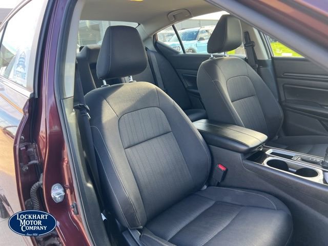 Used 2024 Nissan Altima 2.5 SV image 27