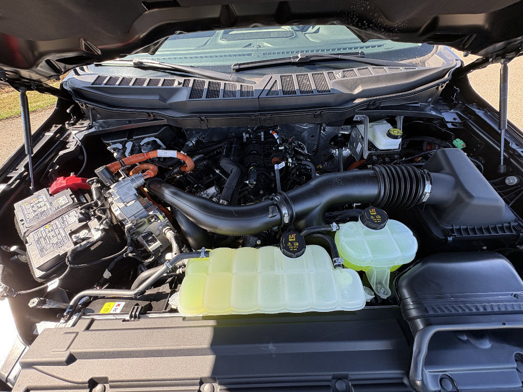 New 2026 Ford F150 Lariat w/ Equipment Group 501A Mid image 14