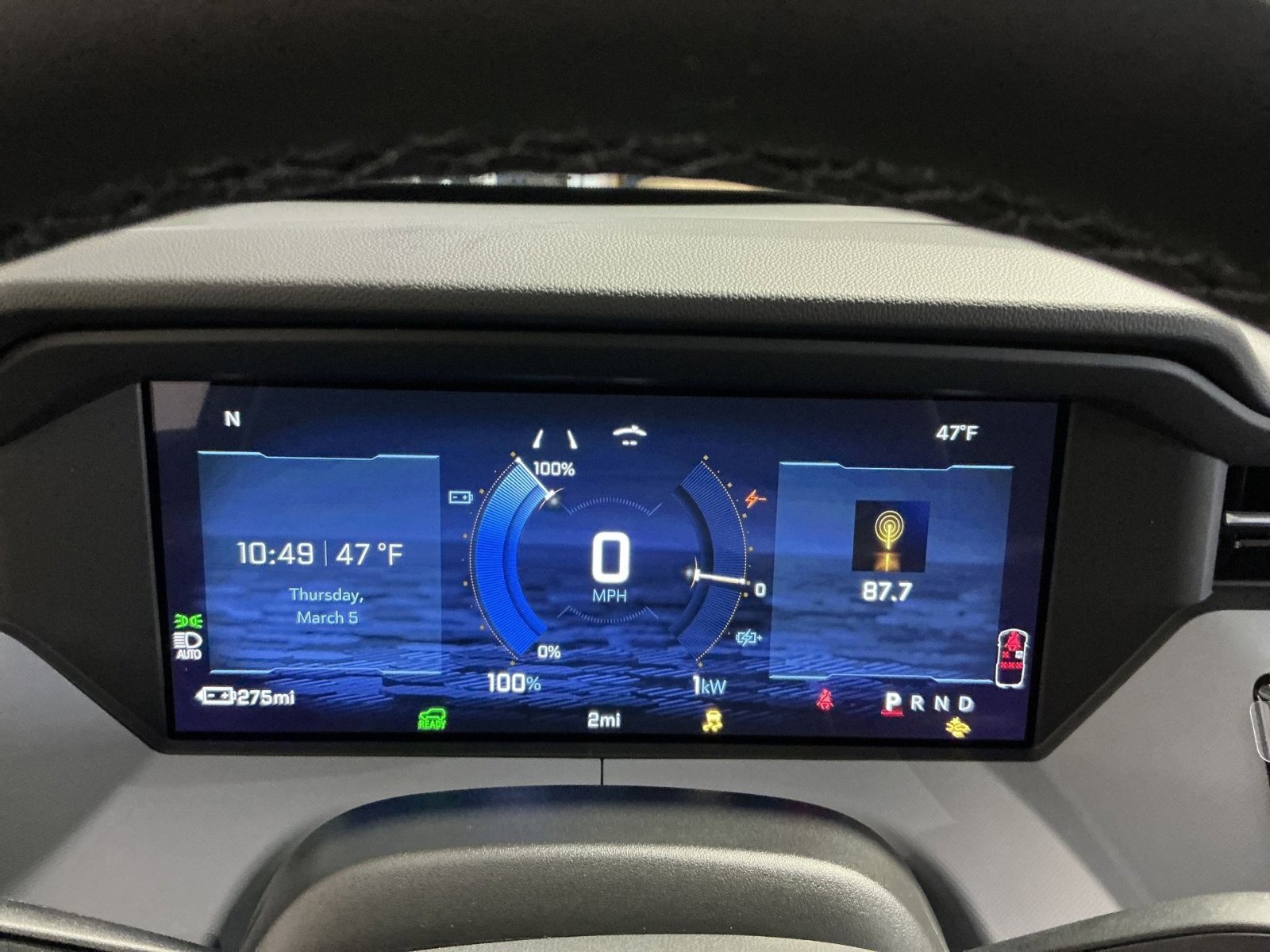 New 2027 Chevrolet Bolt LT w/ Comfort Package image 25