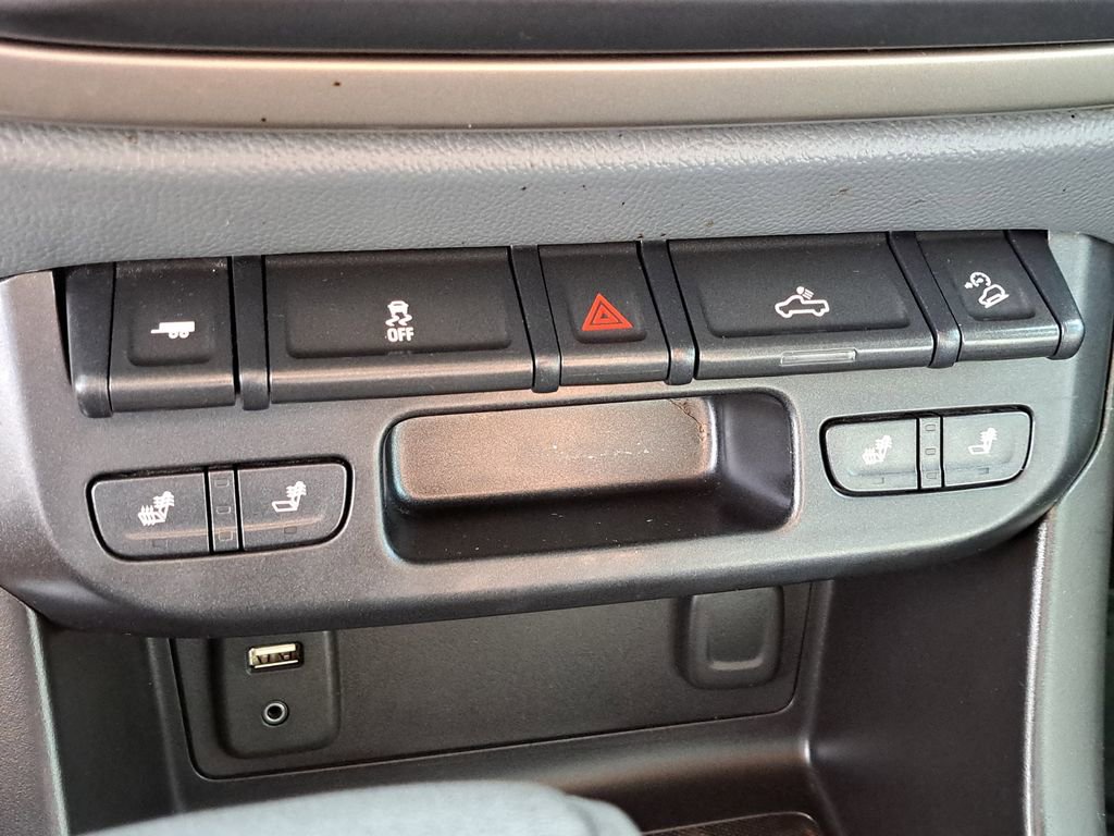 Used 2016 Chevrolet Colorado Z71 image 24