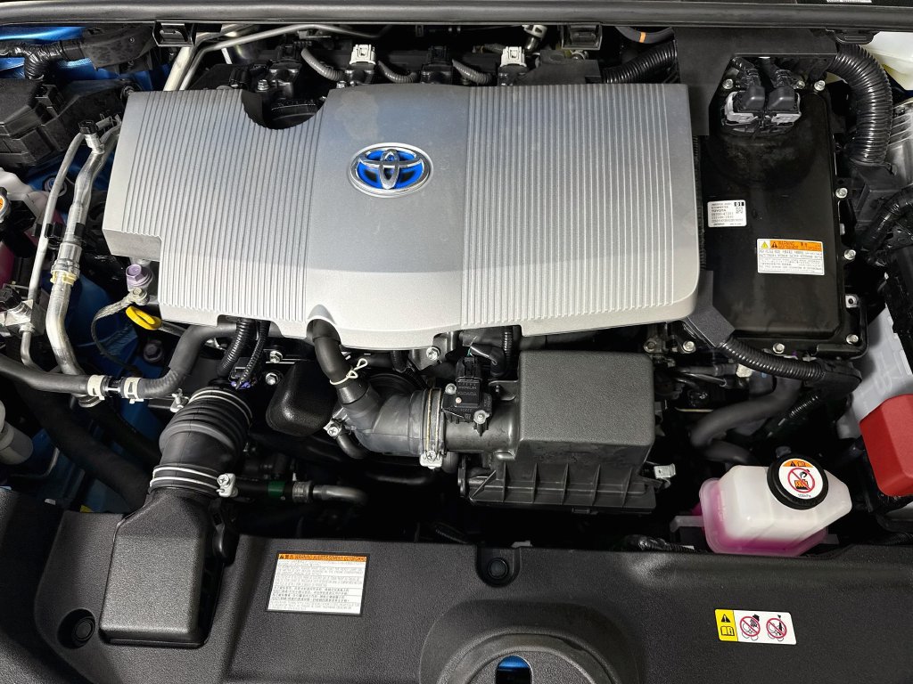 Certified 2022 Toyota Prius XLE w/ Premium Convenience Package FWD image 34