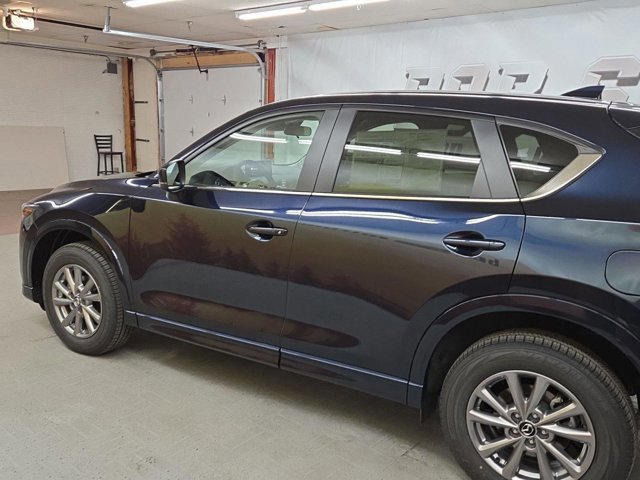 New 2025 MAZDA CX-5 AWD 2.5 S w/ Select Package image 3