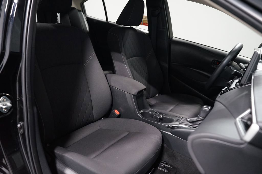 Certified 2025 Toyota Corolla LE w/ Convenience Package FWD image 28