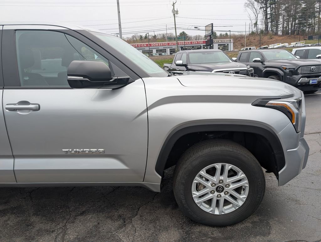 Used 2024 Toyota Tundra SR5 w/ SR5 Premium Package AWD/4WD image 10