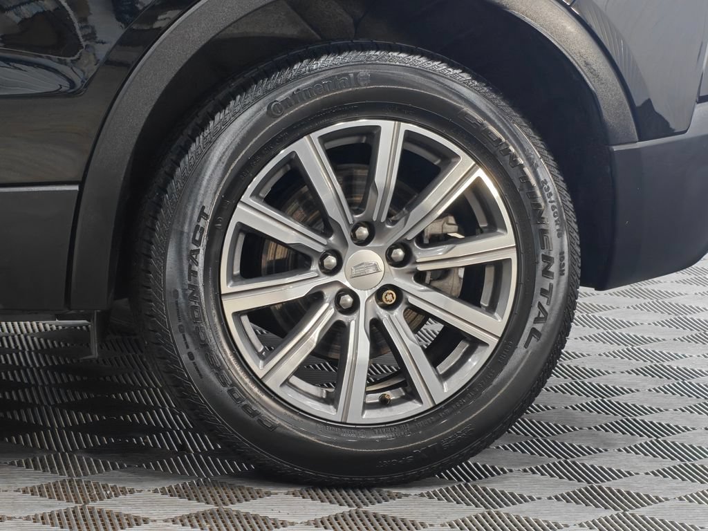 Used 2019 Cadillac XT4 Sport w/ Cold Weather Package FWD image 42