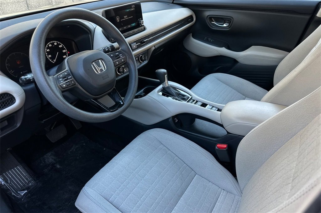Certified 2023 Honda HR-V LX image 10