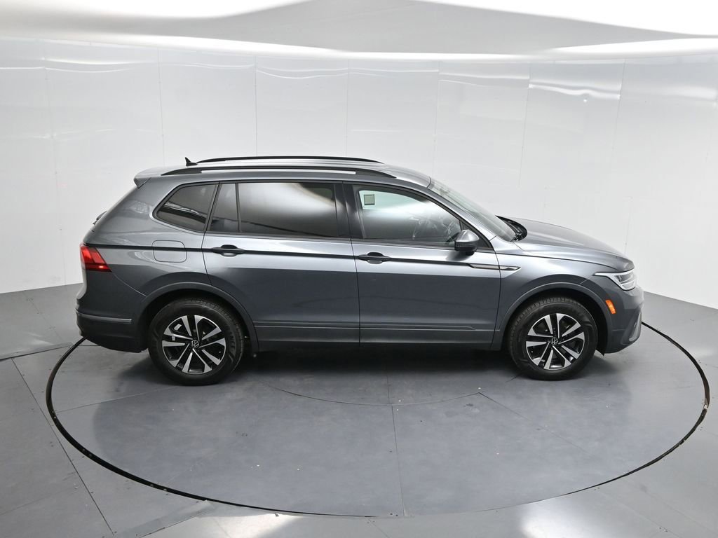 Used 2022 Volkswagen Tiguan S image 73