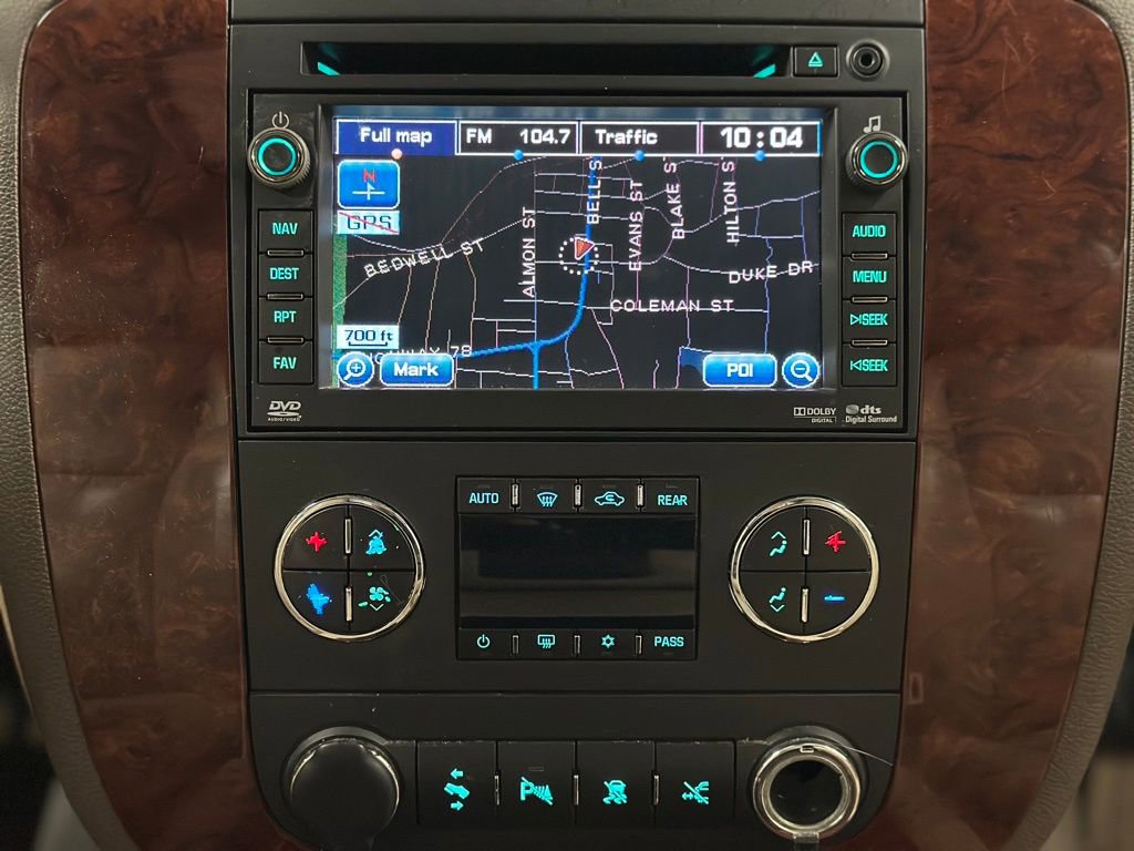 Used 2011 Chevrolet Suburban LTZ image 19