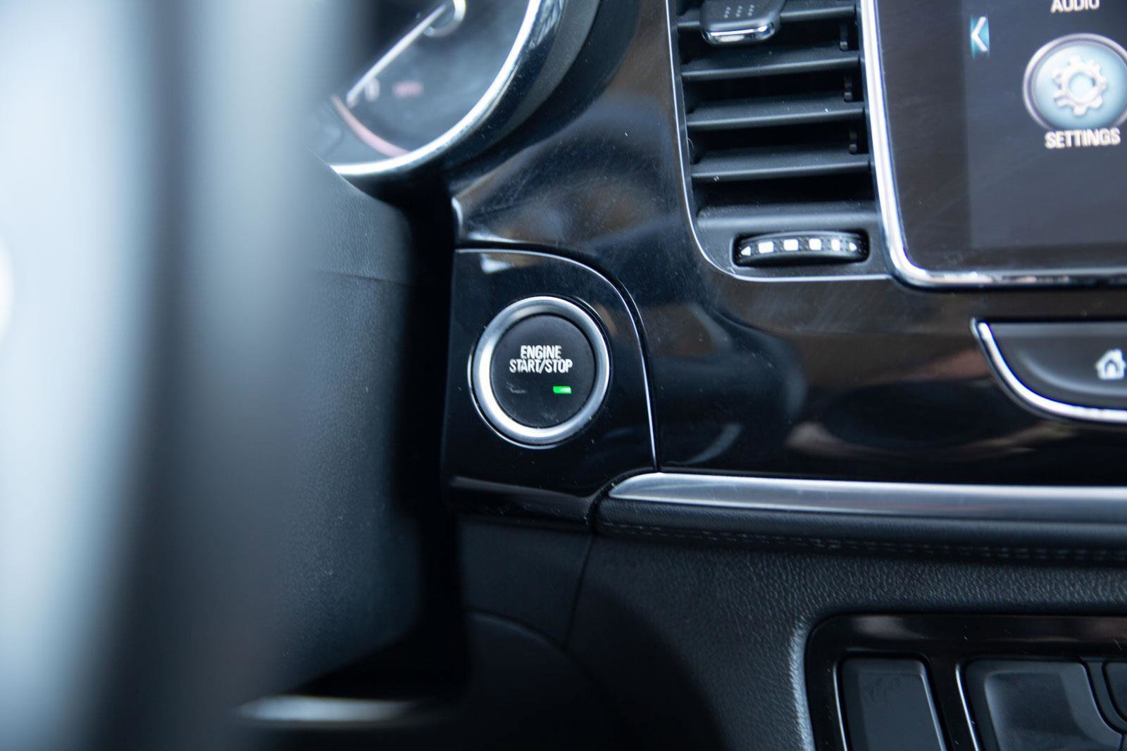 Used 2020 Buick Encore Preferred image 12