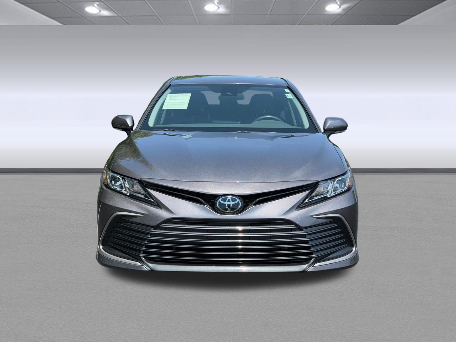 Used 2024 Toyota Camry LE FWD image 6