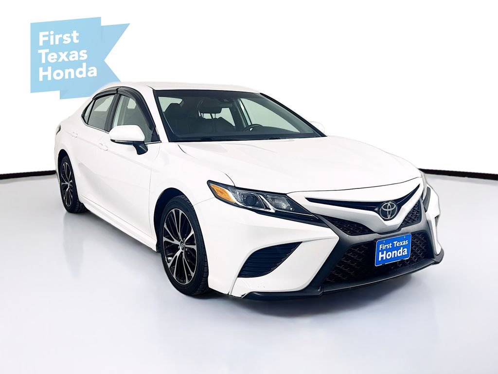 Used 2019 Toyota Camry SE