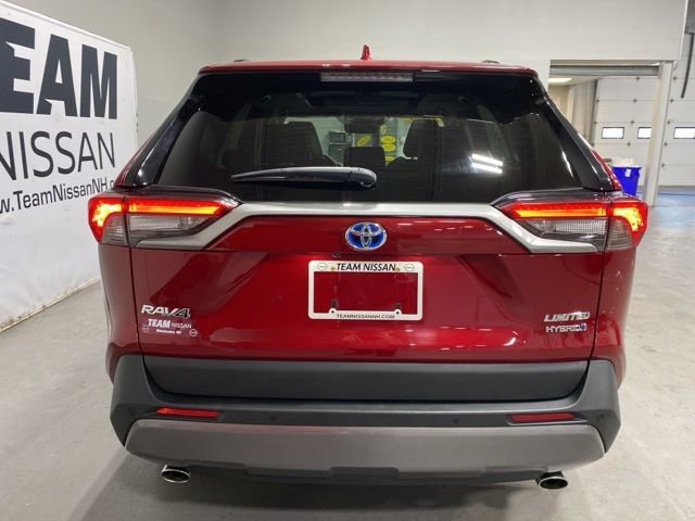 Used 2021 Toyota RAV4 Limited AWD/4WD image 5