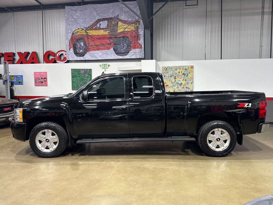 Used 2009 Chevrolet Silverado 1500 LT w/ Power Pack Plus image 4