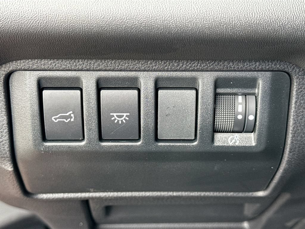 Used 2026 Subaru Ascent Limited AWD/4WD image 13