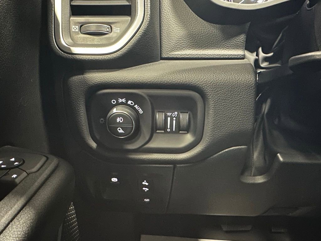 Used 2025 RAM 1500 Big Horn image 17