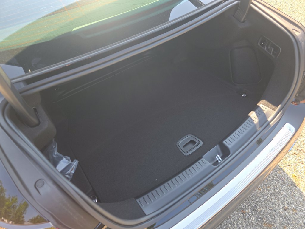 New 2027 Mercedes-Benz E 350 4MATIC Sedan image 18