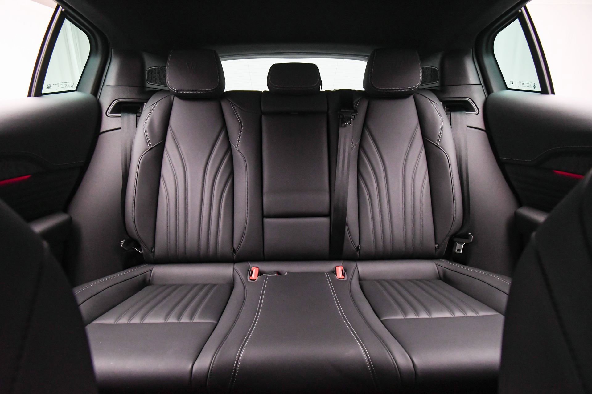 New 2025 Maserati Grecale GT image 17