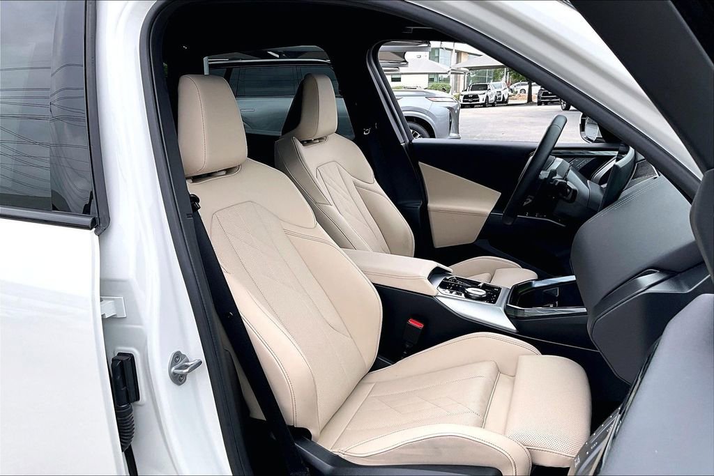 Used 2025 BMW X3 xDrive30i w/ M Sport Package image 10