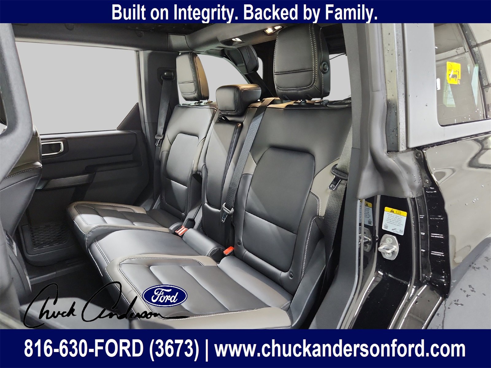 New 2025 Ford Bronco Outer Banks w/ Sasquatch Package image 11