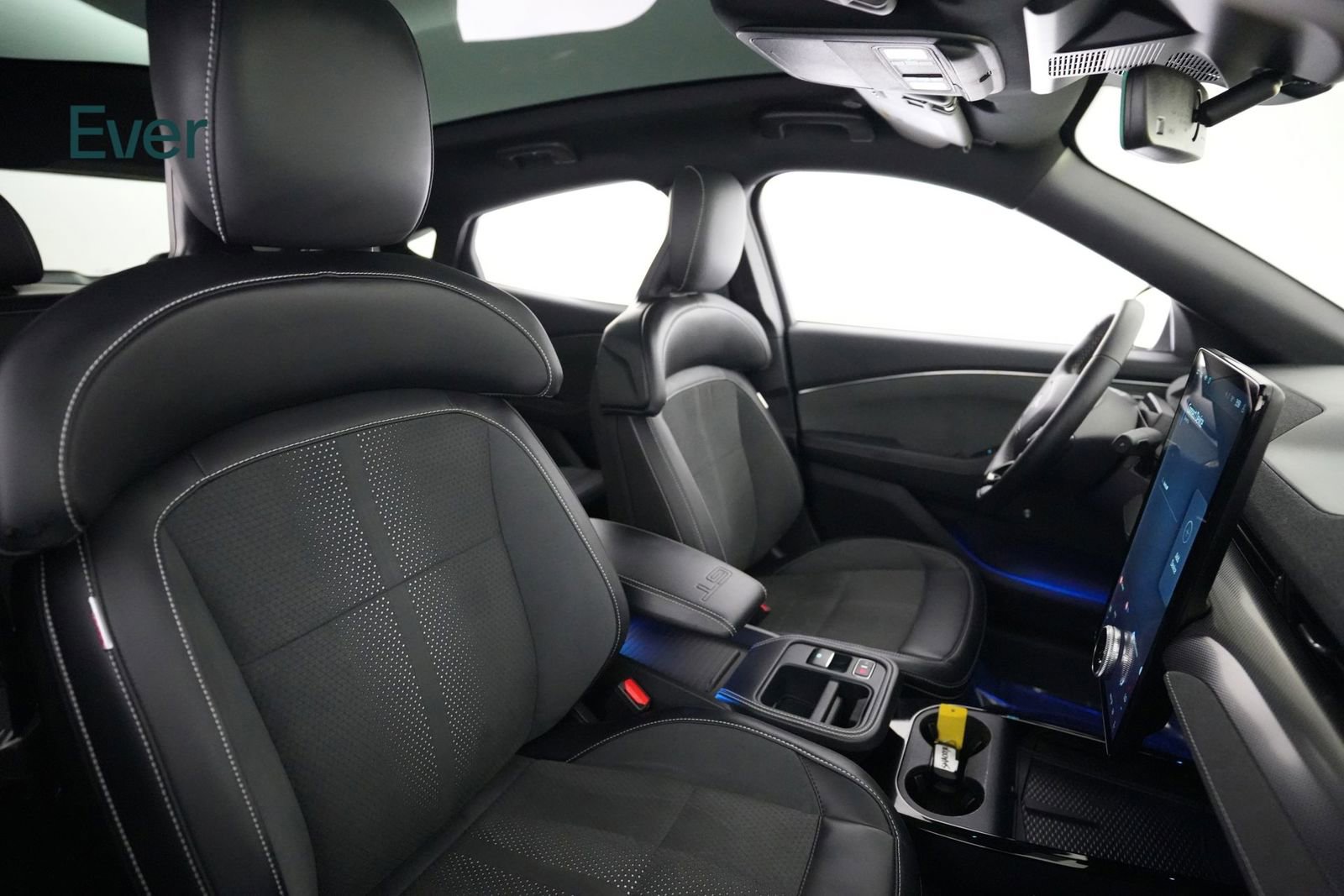 Used 2025 Ford Mustang Mach-E GT image 23