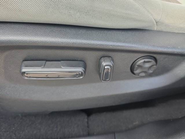 Used 2017 Honda CR-V EX image 19
