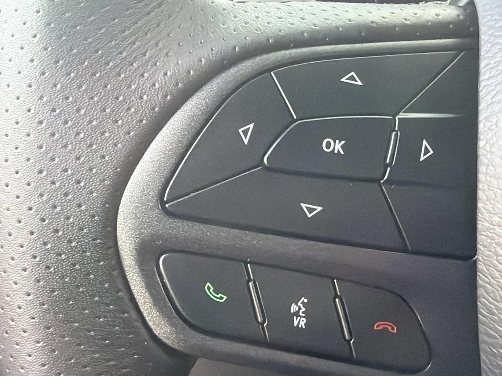 Used 2025 Dodge Durango R/T AWD/4WD image 26