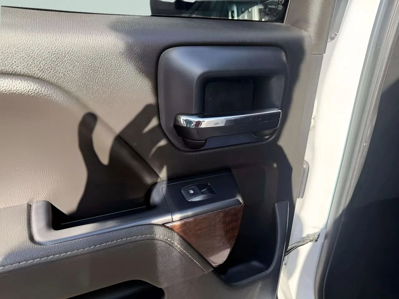 Used 2018 GMC Sierra 1500 SLE w/ SLE Value Package image 33