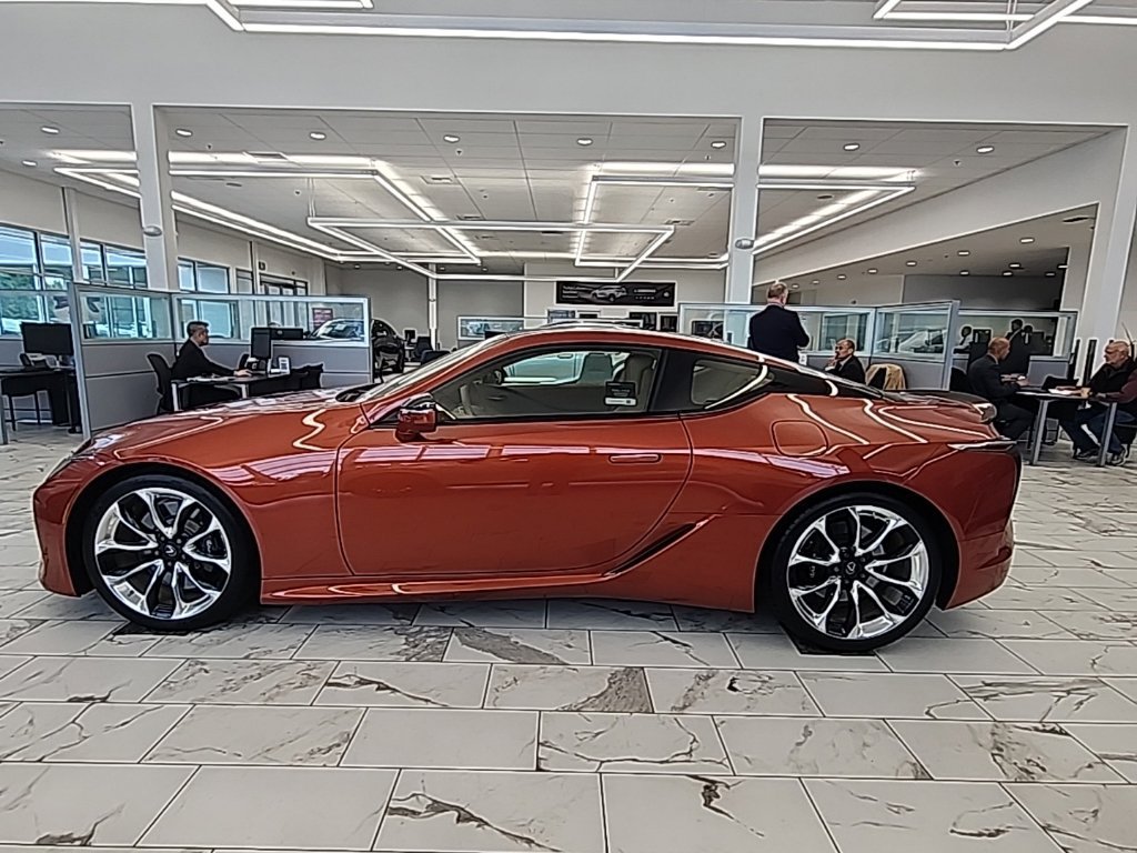 Certified 2021 Lexus LC 500 Coupe w/ Touring Package RWD image 2