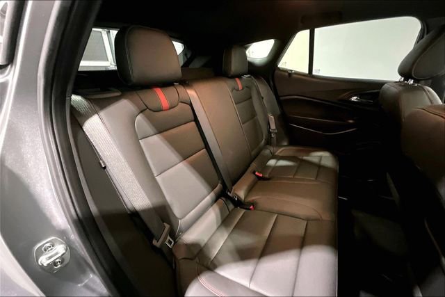 Used 2025 Chevrolet Trax RS w/ Sunroof Package image 26