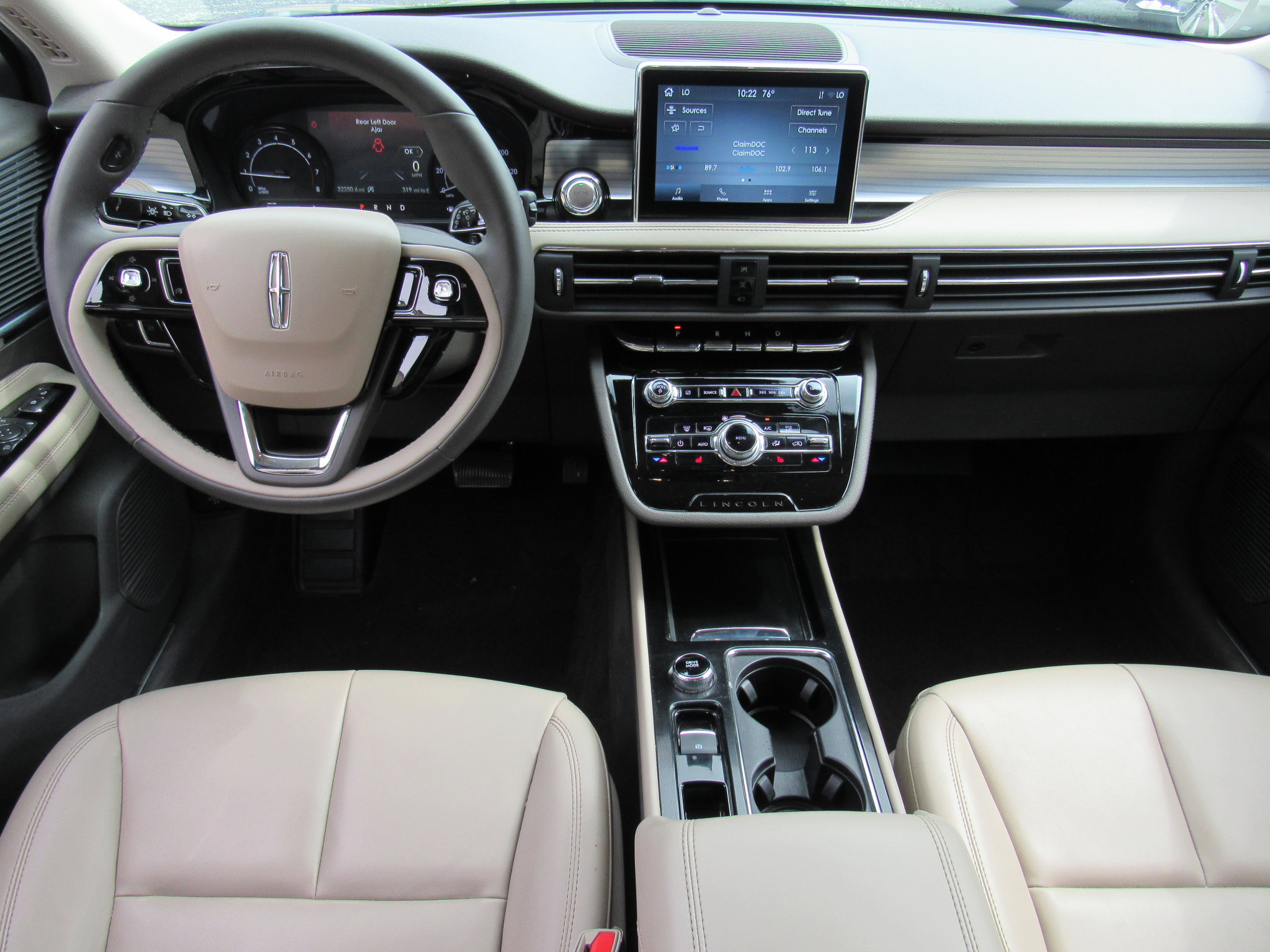 Certified 2022 Lincoln Corsair FWD image 11