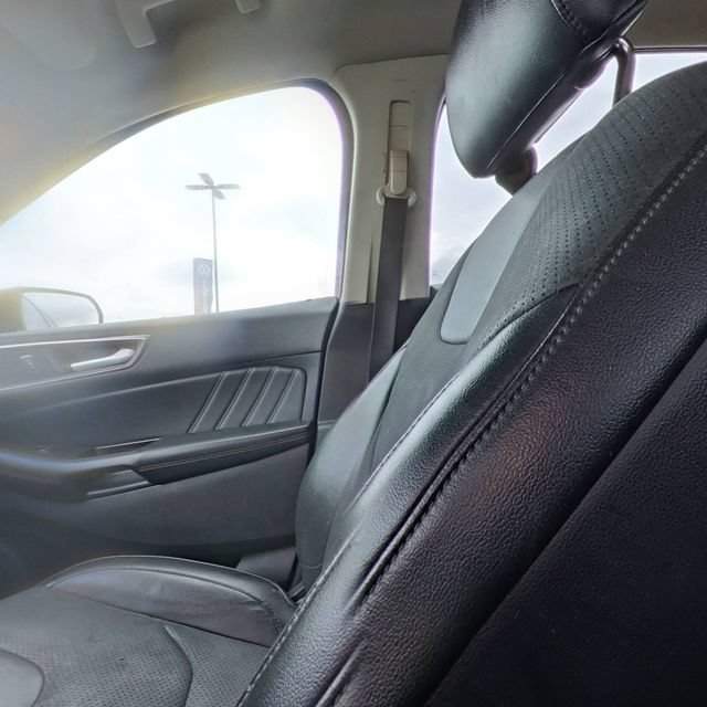 Used 2016 Ford Edge Sport w/ Technology Package AWD/4WD image 27