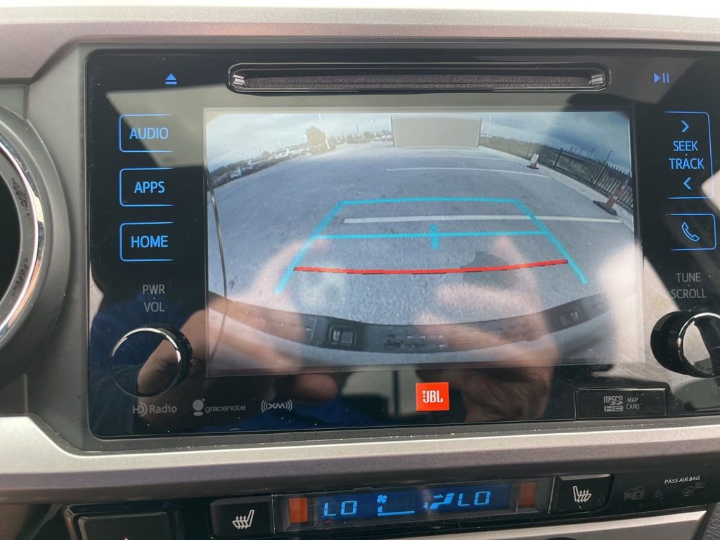 Used 2018 Toyota Tacoma Limited AWD/4WD image 25