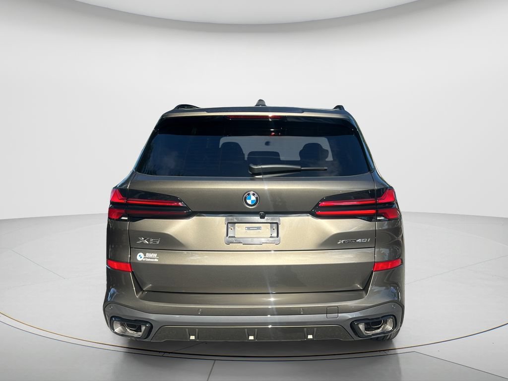 New 2026 BMW X5 xDrive40i w/ M Sport Package AWD/4WD image 5