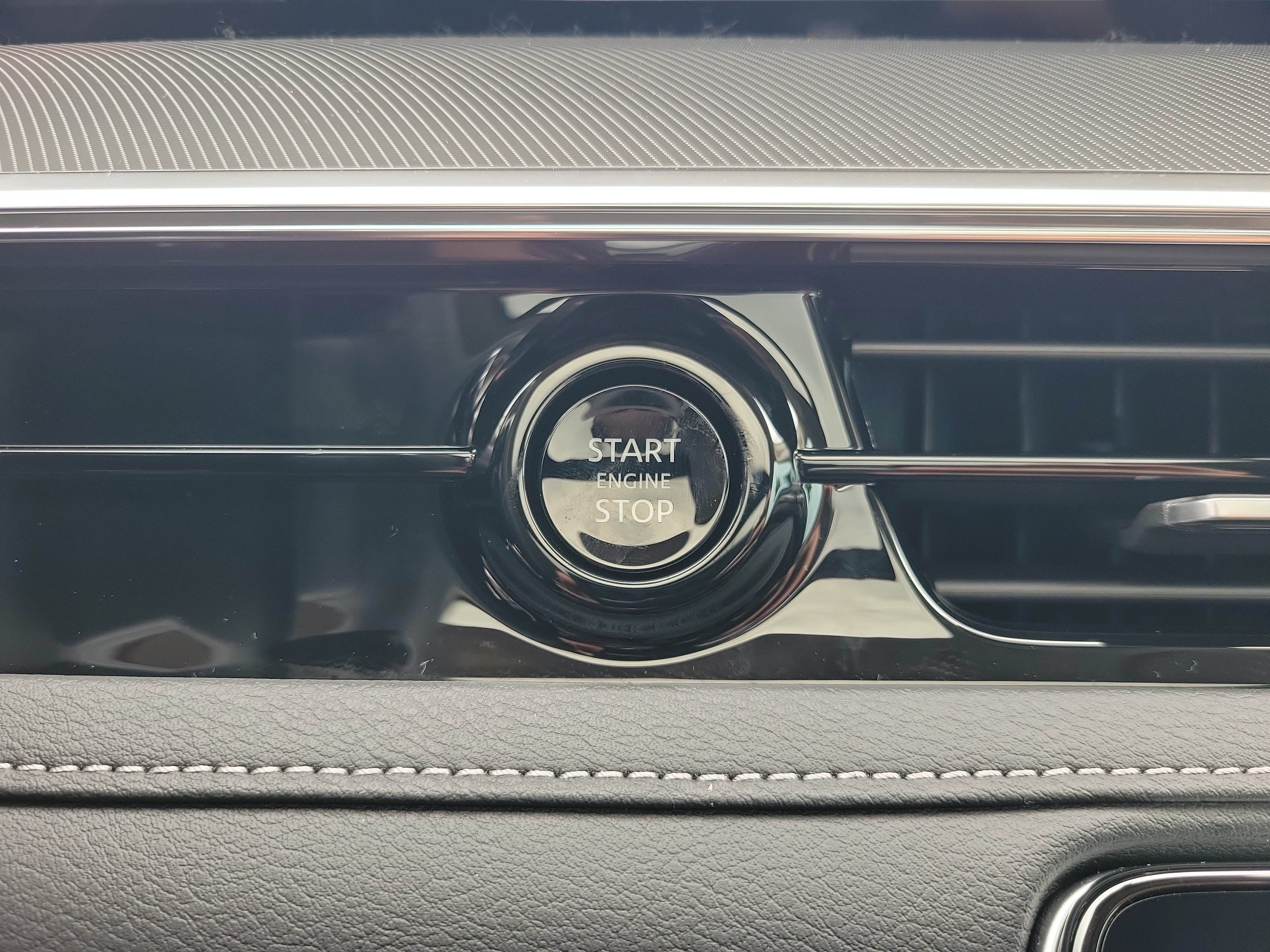 New 2026 INFINITI QX80 Luxe w/ Cargo Package RWD image 27