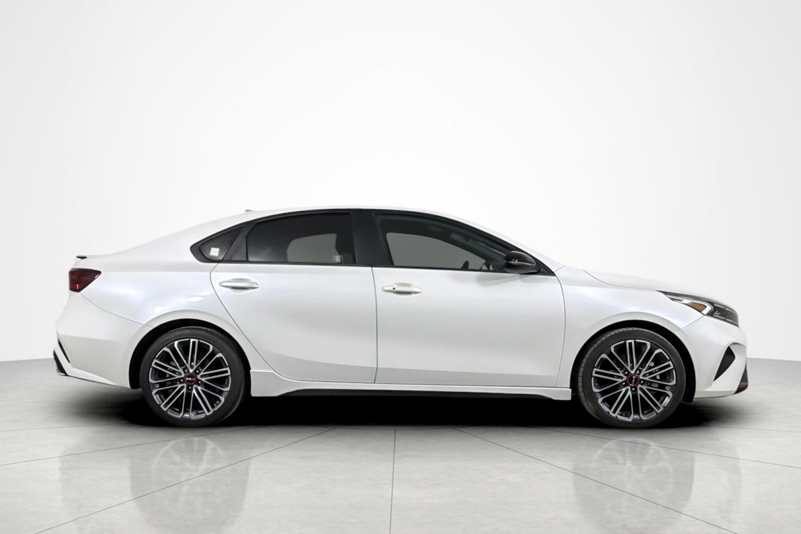 Used 2024 Kia Forte GT FWD image 6
