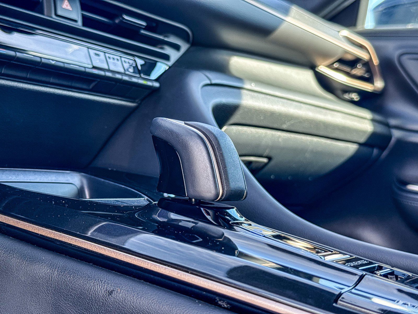 Used 2024 Toyota Crown Limited image 26