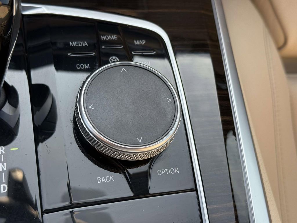 Used 2019 BMW X5 xDrive40i w/ Premium Package 2 image 26