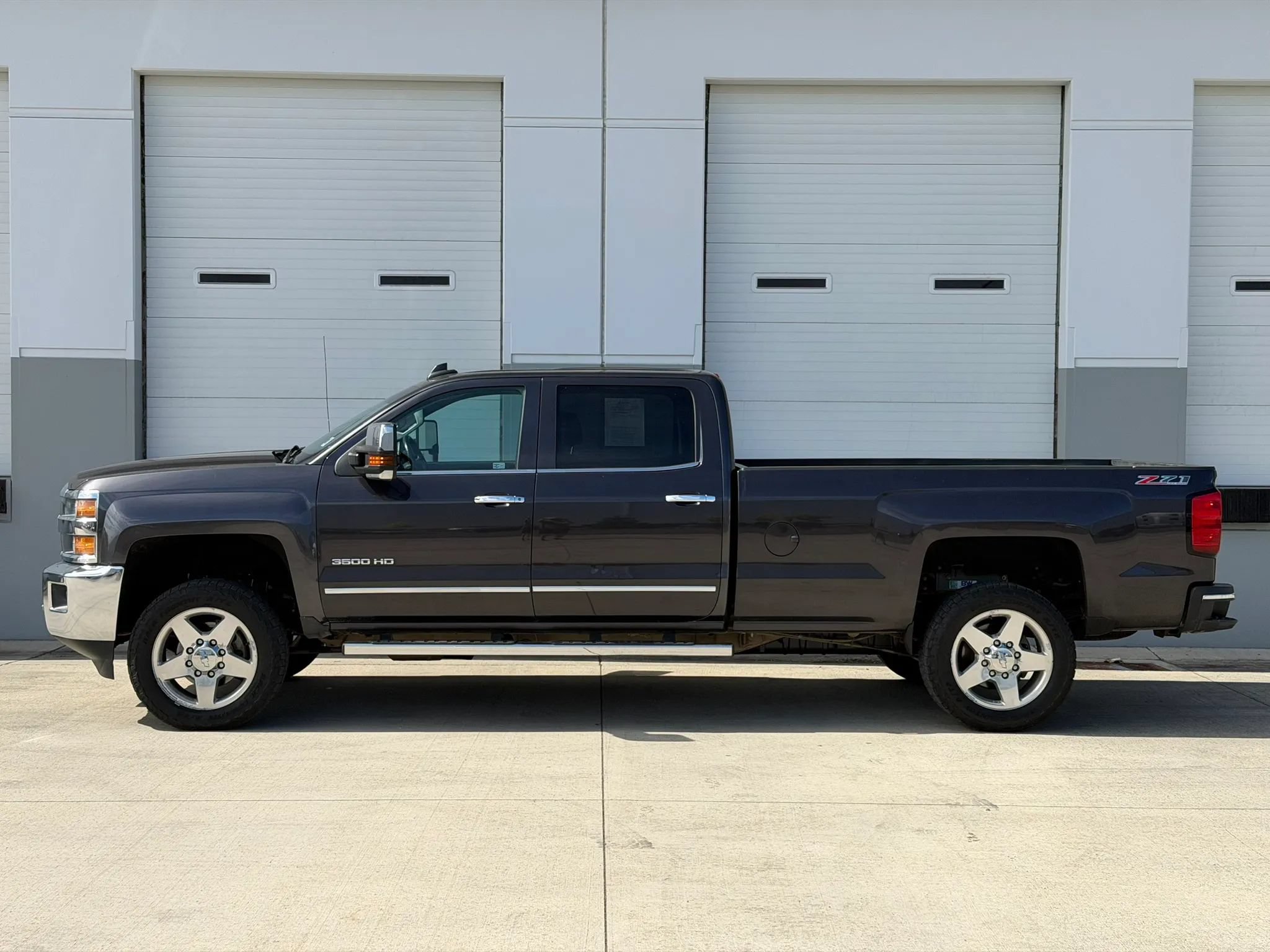 Used 2015 Chevrolet Silverado 3500 LTZ w/ Duramax Plus Package AWD/4WD image 2