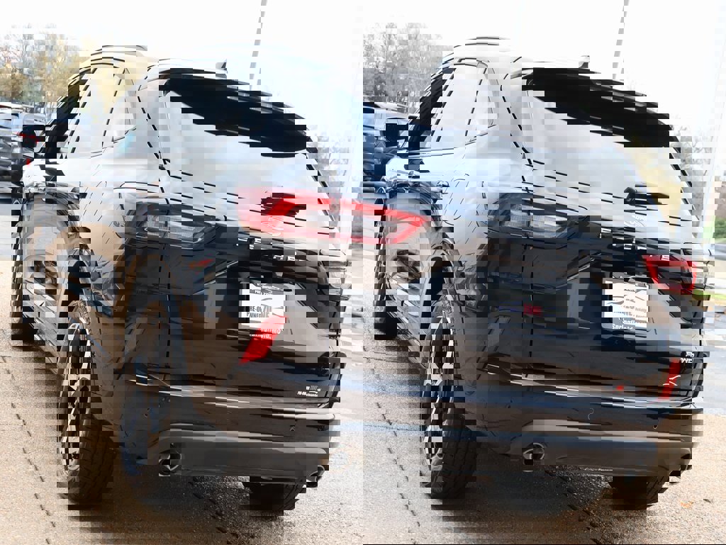 Used 2025 Ford Escape ST-Line Elite w/ Premium Technology Package image 4