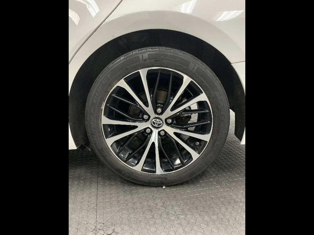 Used 2018 Toyota Camry SE w/ Protection Package (Q1) FWD image 32