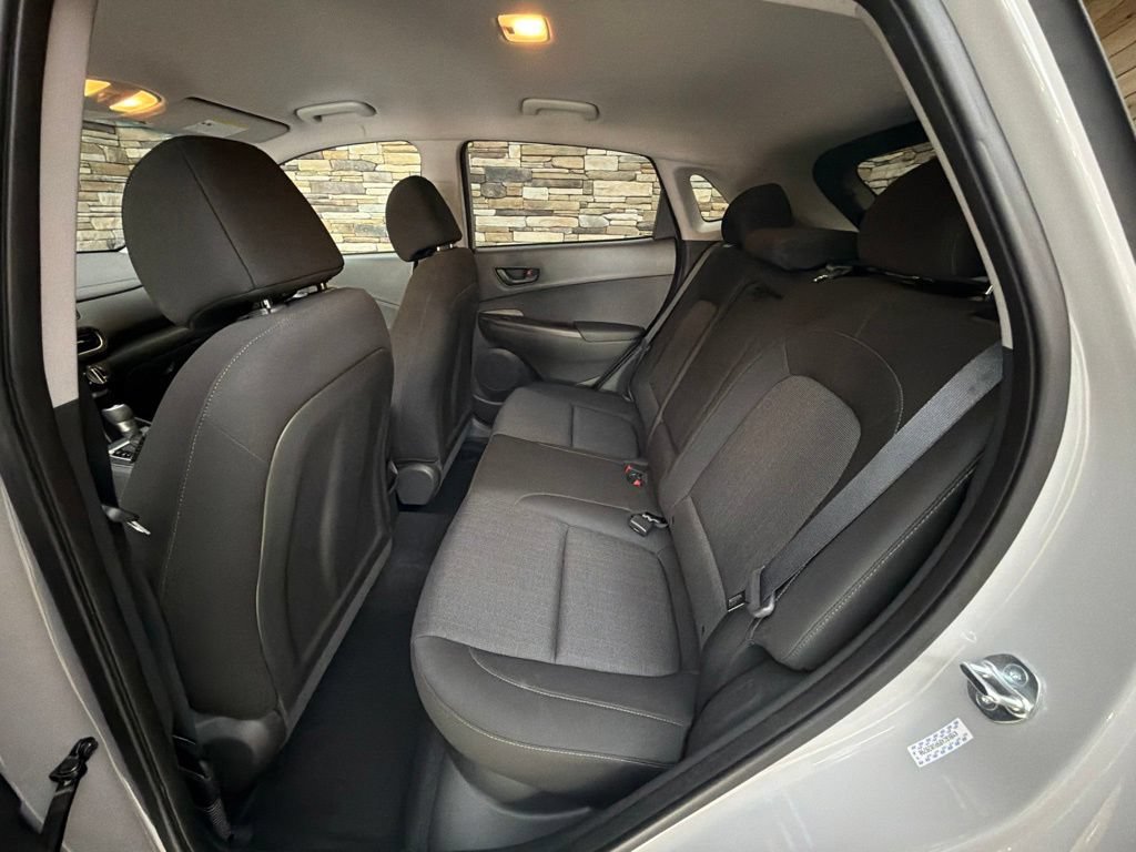 Used 2023 Hyundai Kona SEL AWD/4WD image 37