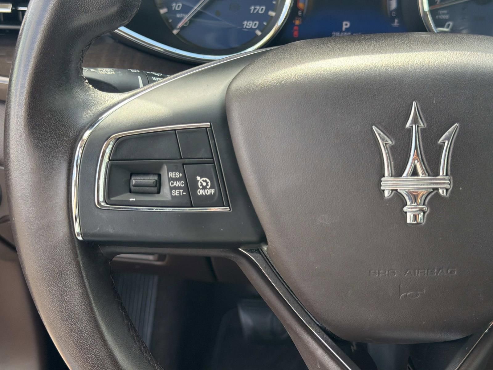 Used 2018 Maserati Quattroporte S RWD image 23