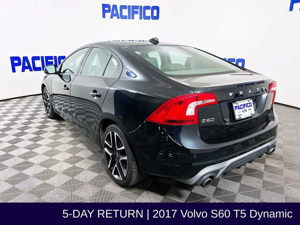 Used 2017 Volvo S60 T5 Dynamic w/ Vision Package image 5