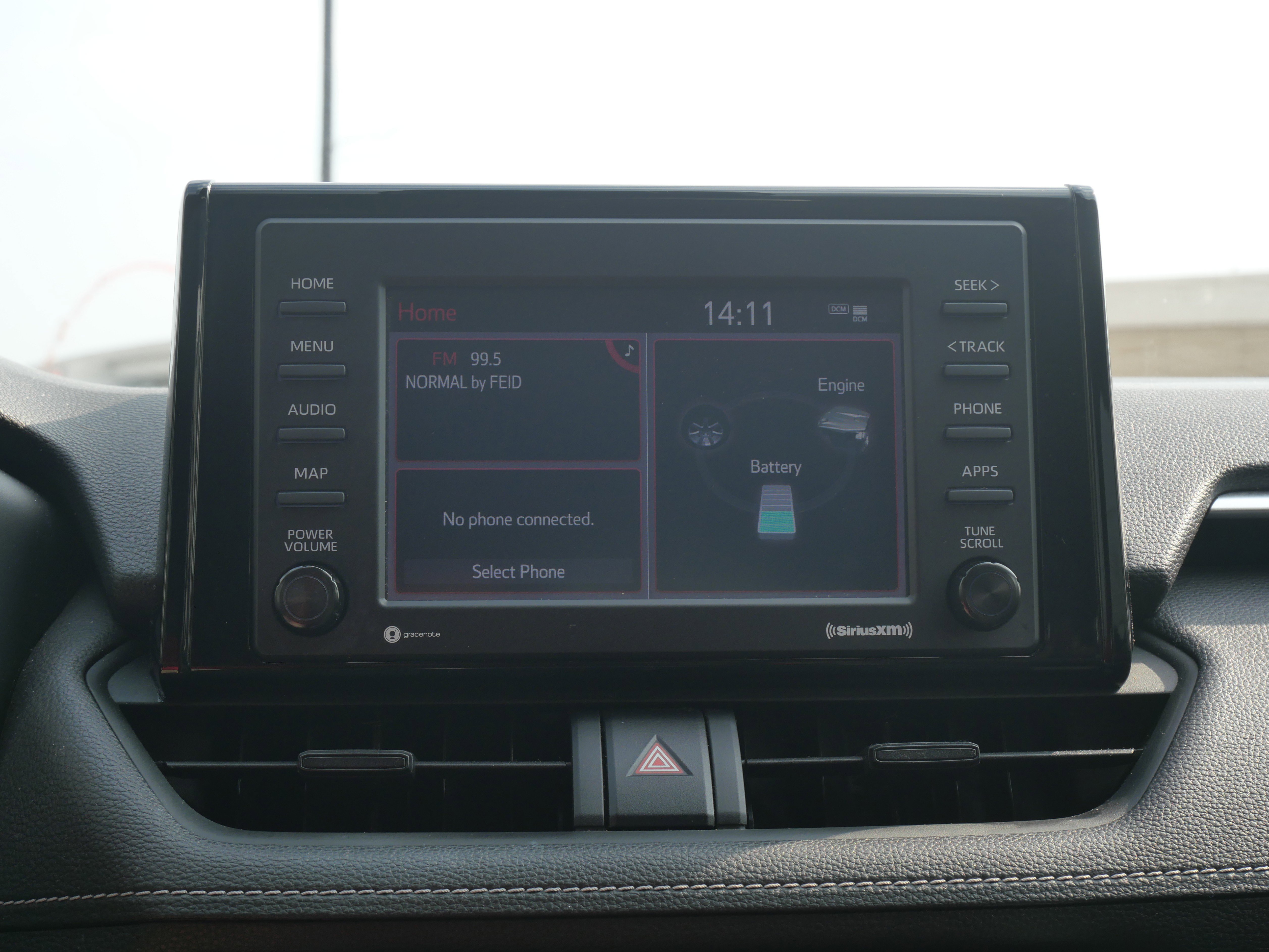 Used 2021 Toyota RAV4 LE image 13