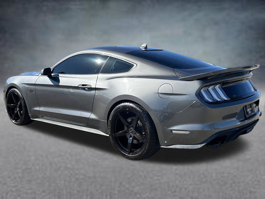 Used 2021 Ford Mustang GT Premium w/ GT Performance Package RWD image 3