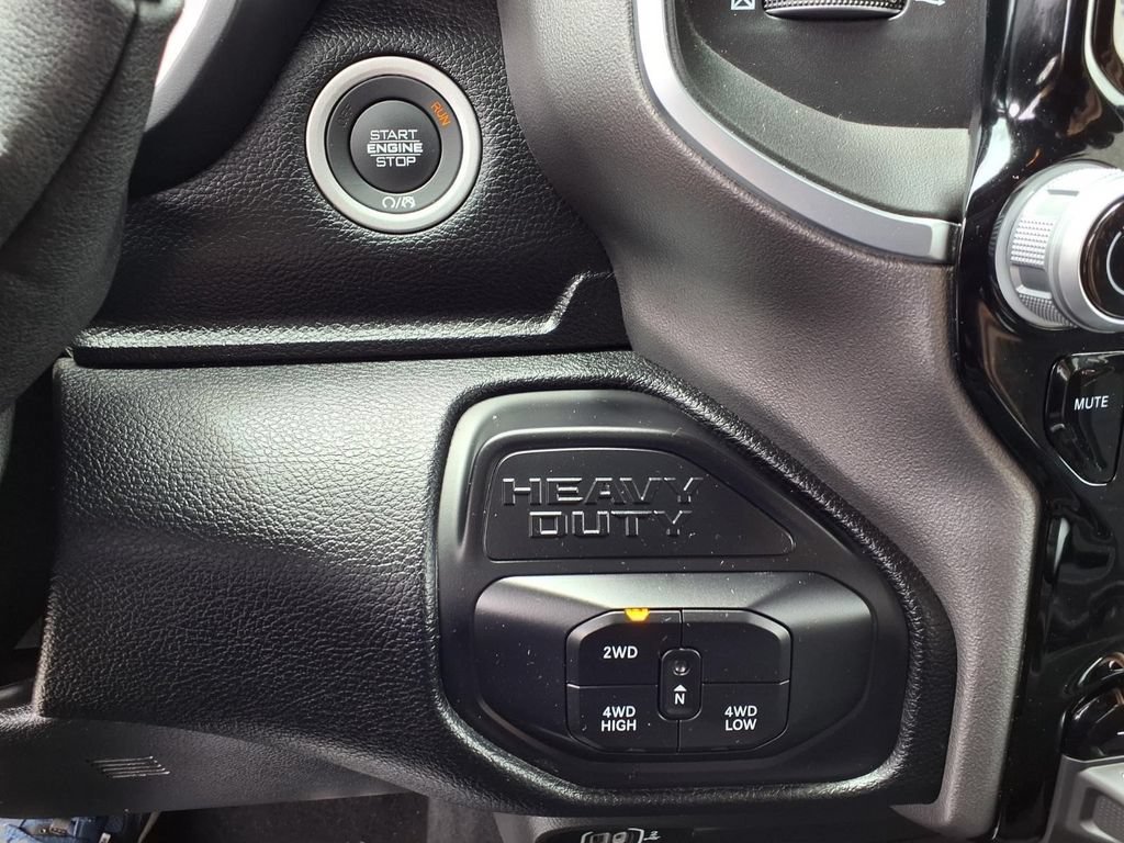 Certified 2026 RAM 2500 Big Horn AWD/4WD image 8