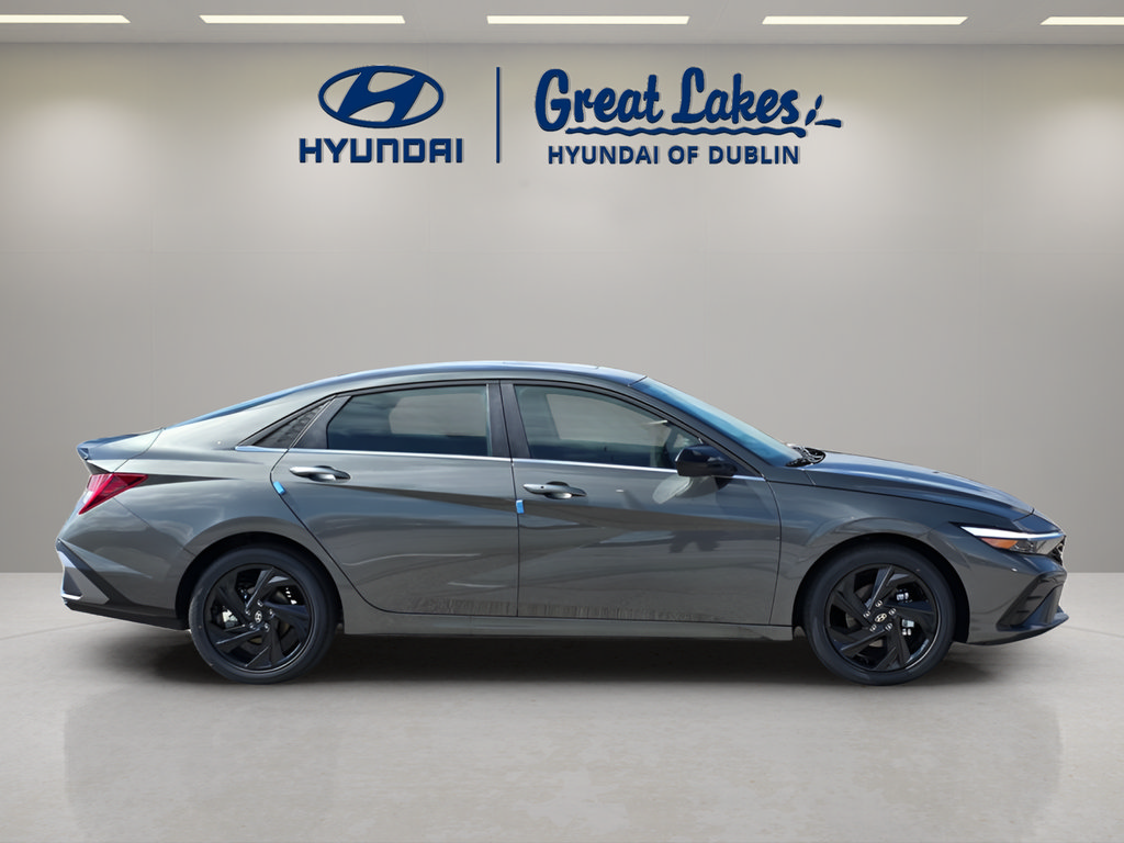 New 2026 Hyundai Elantra SEL Sport Premium FWD image 6