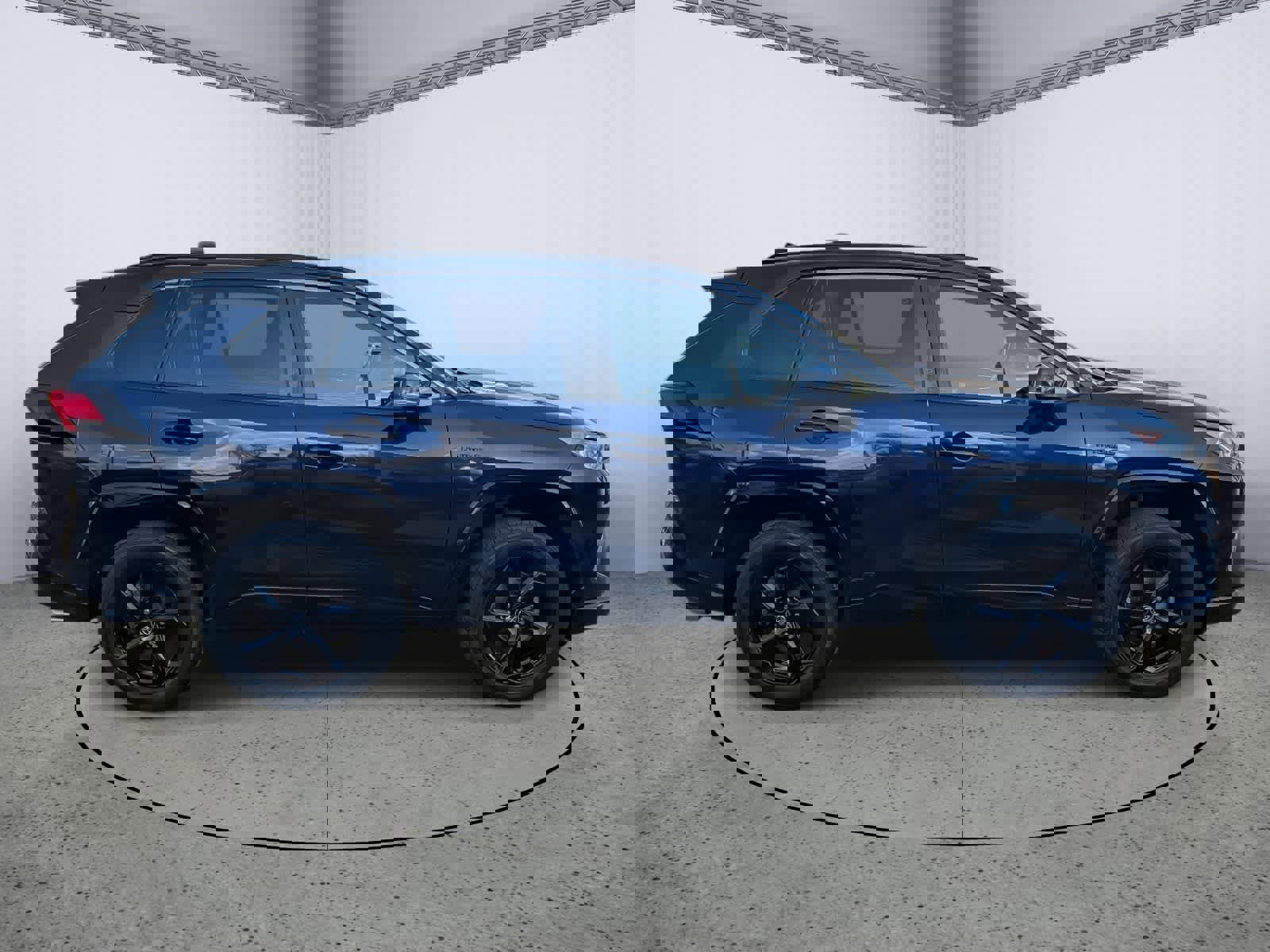 Used 2019 Toyota RAV4 XSE image 2